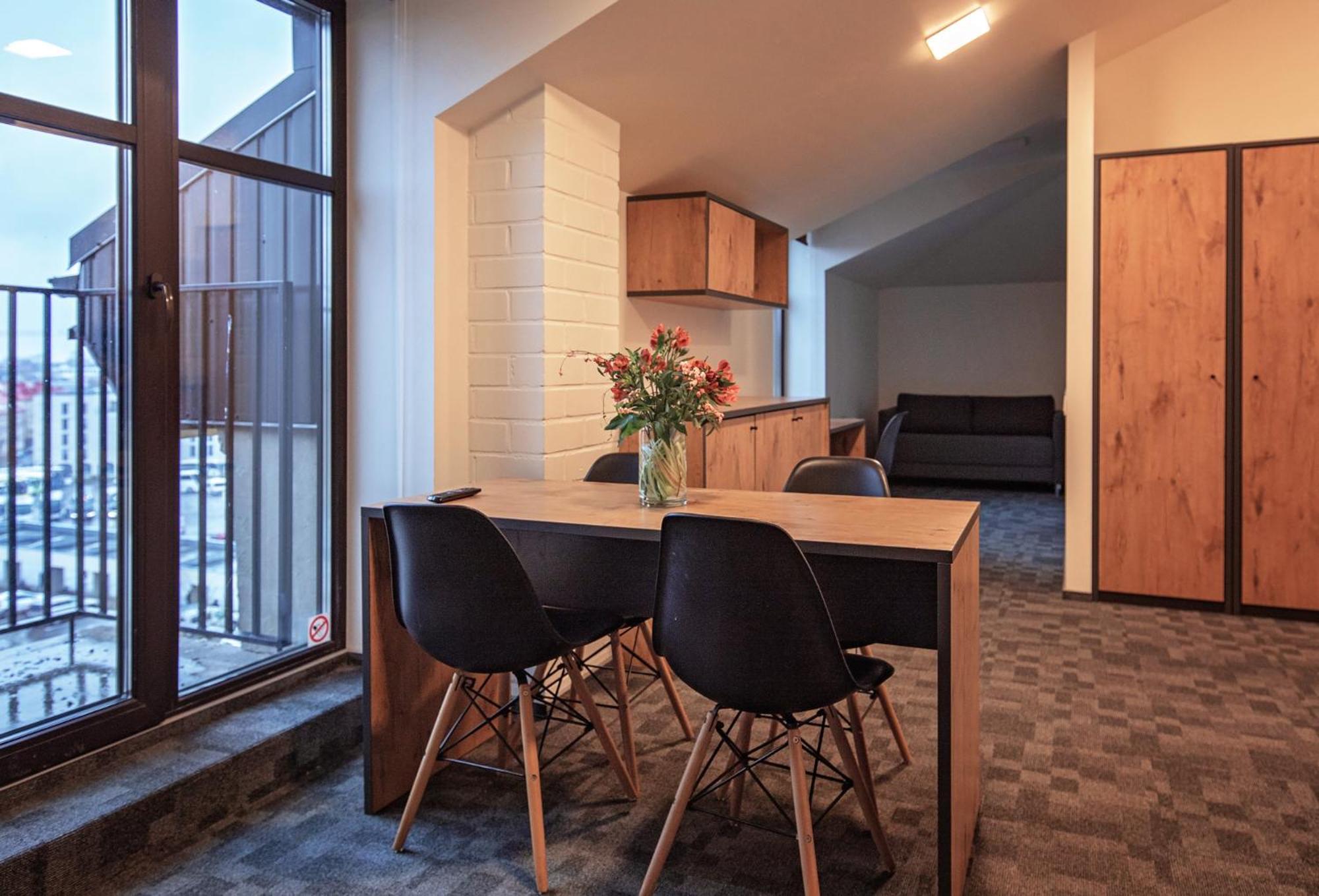 Loft Inn Self-Check In ヴィリニュス エクステリア 写真