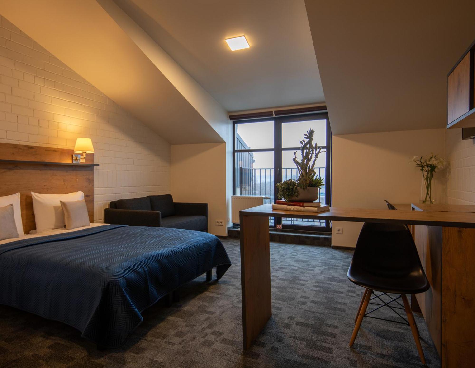 Loft Inn Self-Check In ヴィリニュス エクステリア 写真